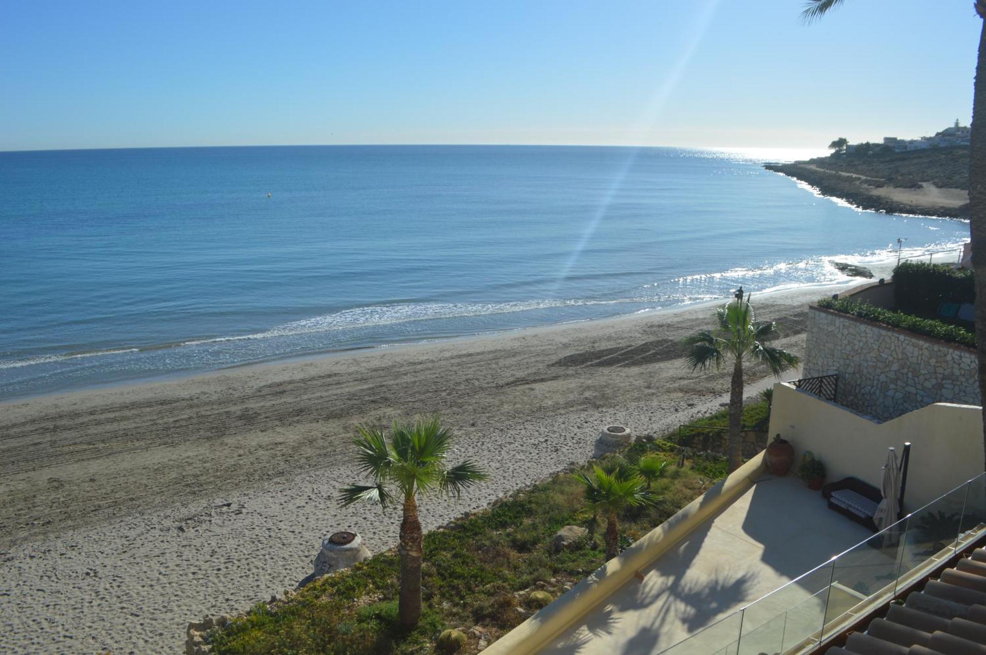 Excepcional Apartamento Loft A Pie De Playa En Chalet Roquetes Alicante Kültér fotó